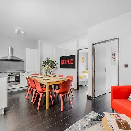 Apartments With Large Balcony, Parking プラハ エクステリア 写真