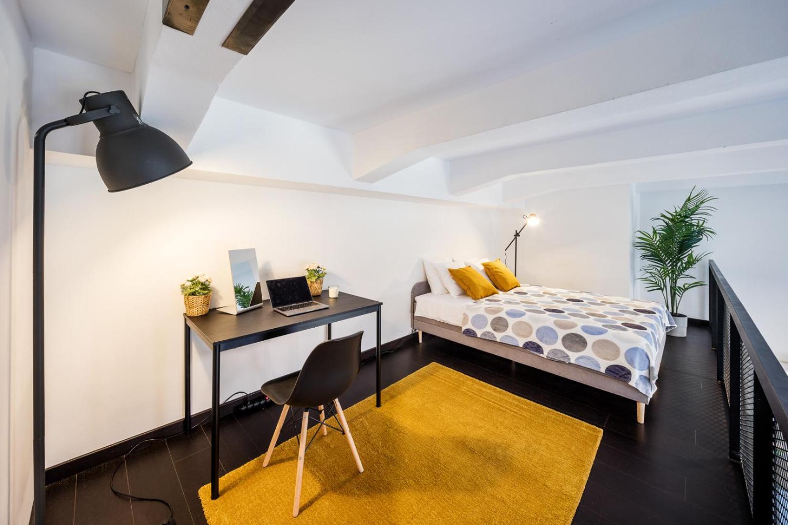 Apartments With Large Balcony, Parking プラハ エクステリア 写真