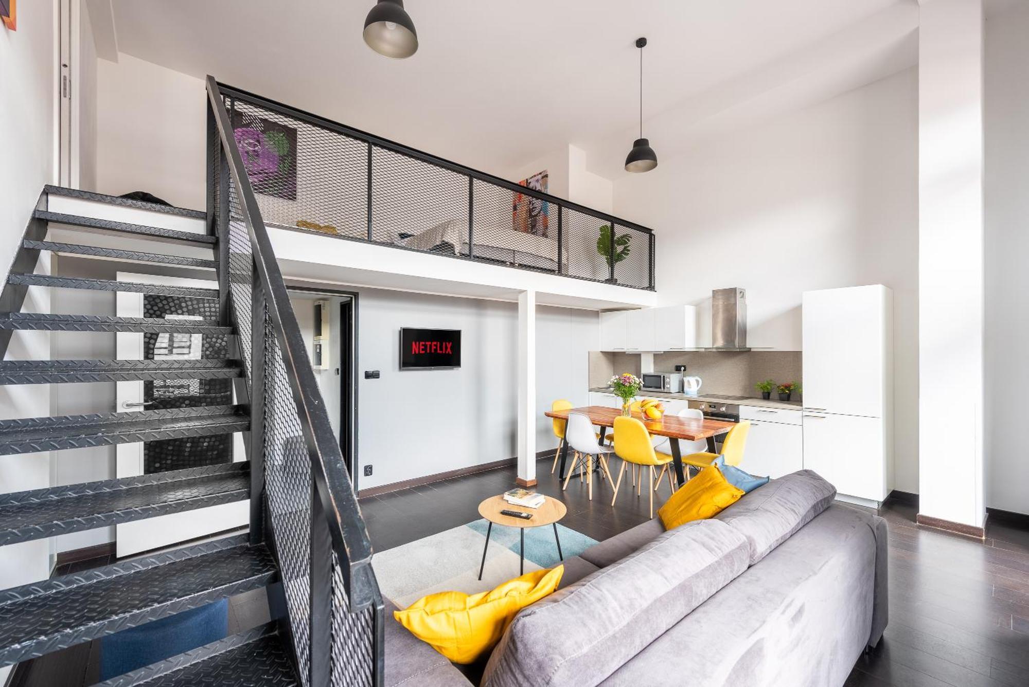 Apartments With Large Balcony, Parking プラハ エクステリア 写真