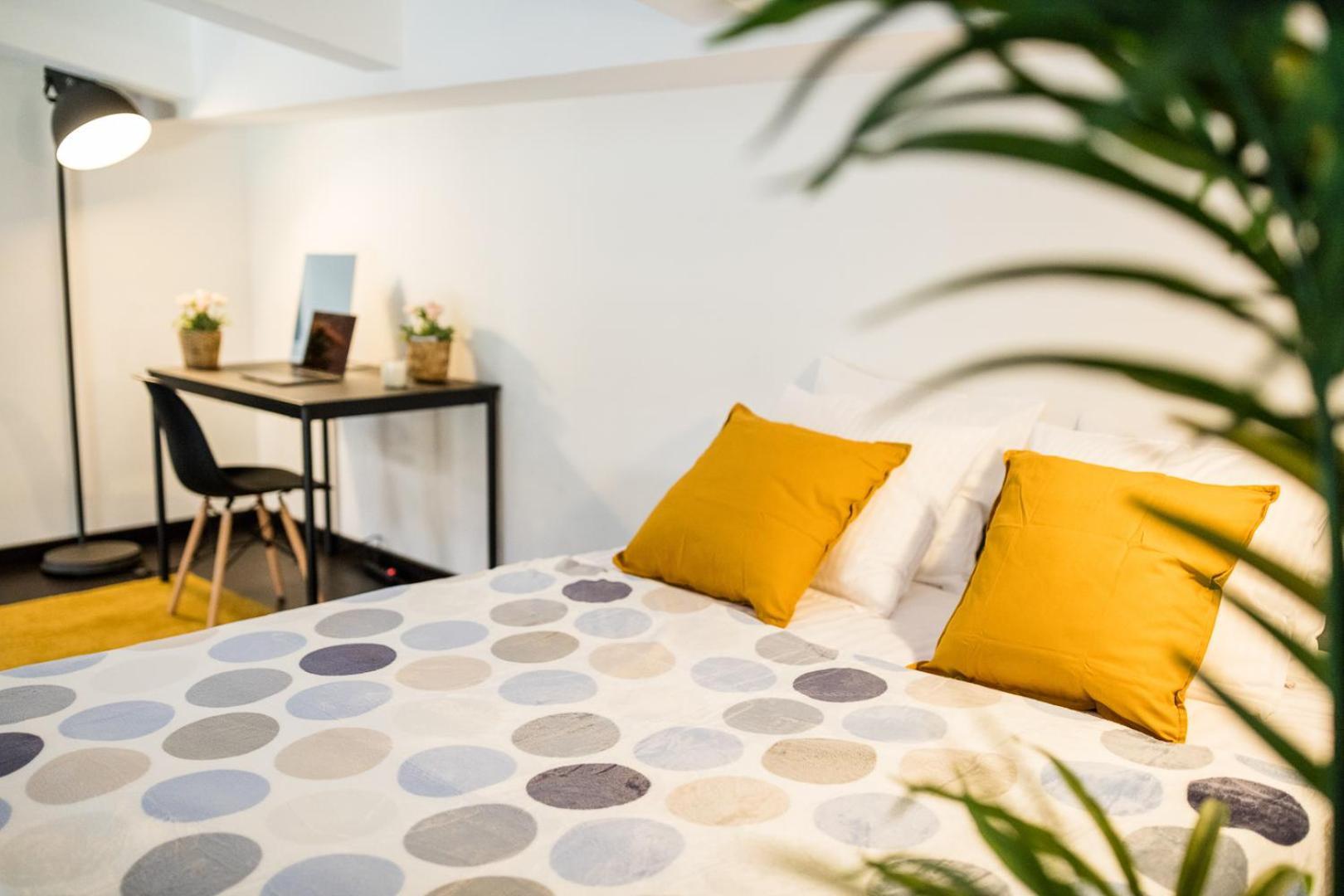 Apartments With Large Balcony, Parking プラハ エクステリア 写真